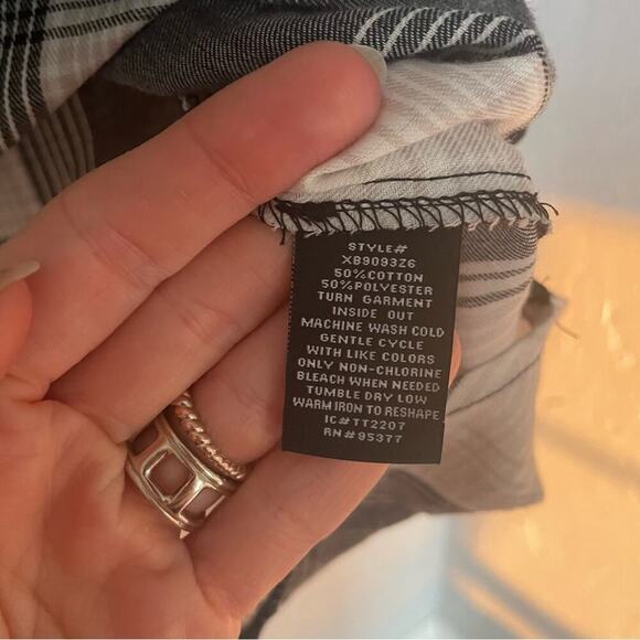 Sanctuary Anthropologie Black and White Plaid Balloon Sleeve Button Down Shirt - Picture 6 of 8